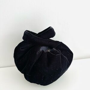 NWT Clare V Chou Chou Velvet Wristlet Bag